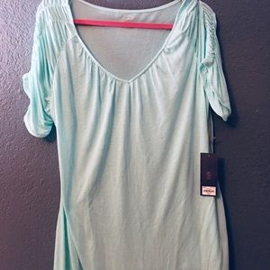 Jennifer Lopez soft T-shirt